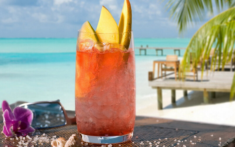 Tropical Cocktail on Beach — Red