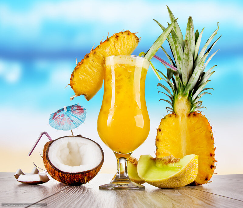 Tropical Drink with Fruit — Yellow