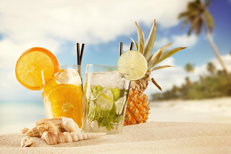 Tropical Drinks on Beach — Yellow