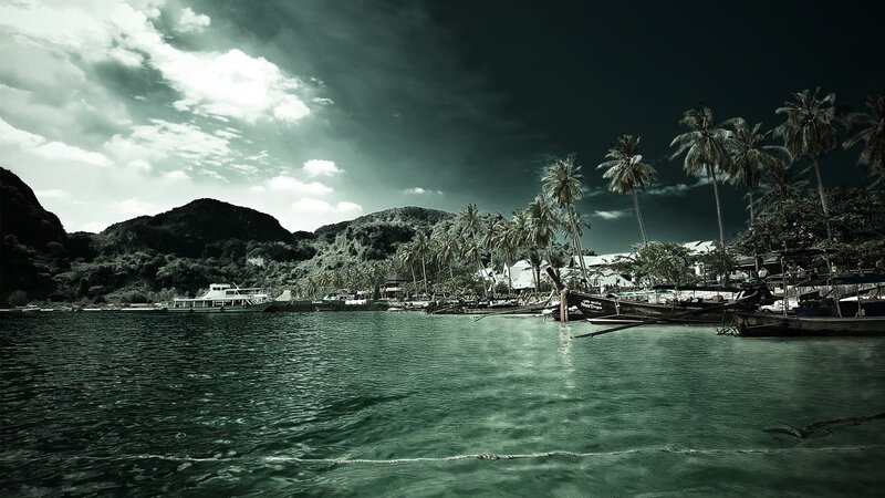 Tropical Harbor with Boats — Green