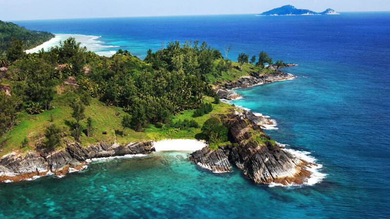 Tropical Island Coastline — Blue