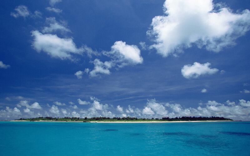 Tropical Island in Ocean — Blue
