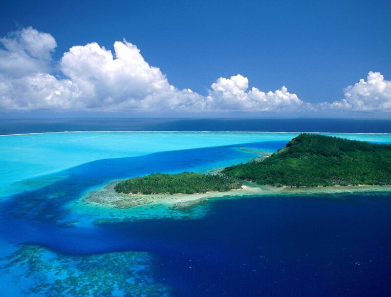 Tropical Island with Lagoon — Blue