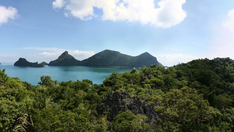 tropical islands and turquoise water