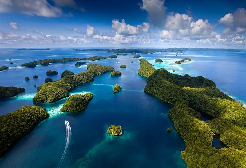 Tropical Islands in Blue Water — Serene