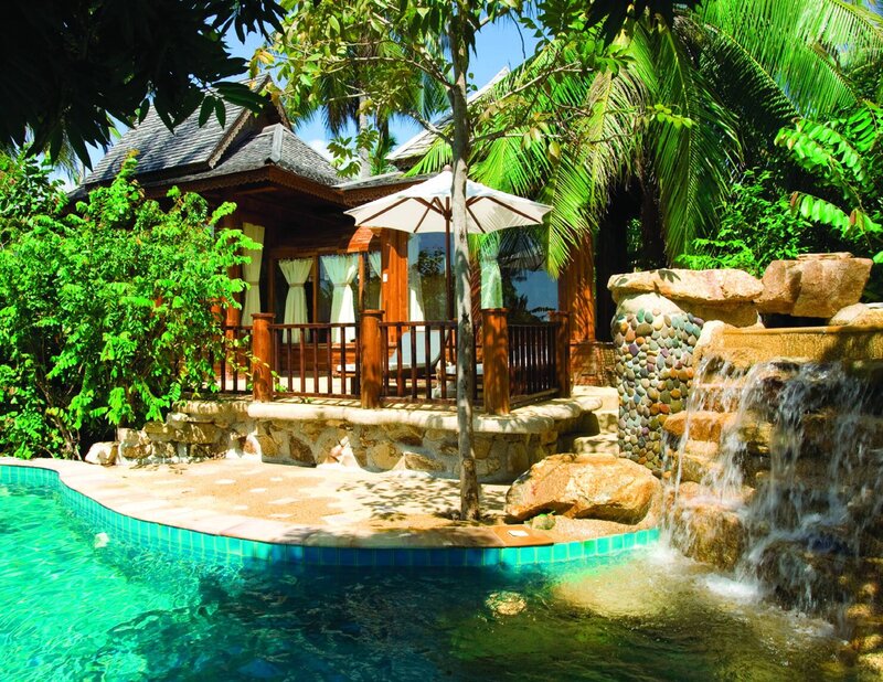 Tropical Pool Villa — Green