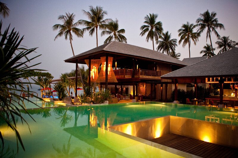 Tropical Resort at Dusk — Green