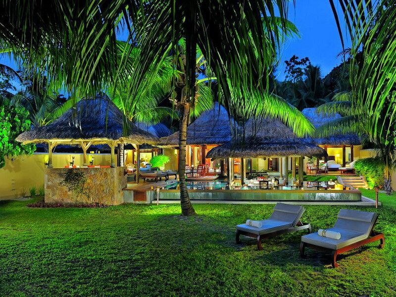 Tropical Resort at Night — Green
