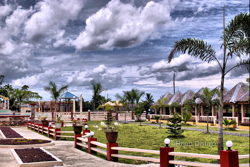 Tropical Resort Complex — Green