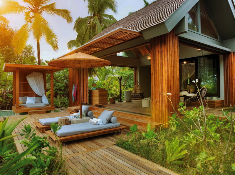 Tropical Villa with Deck