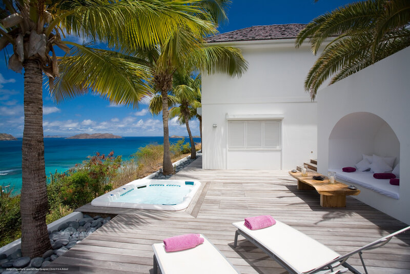 Tropical villa with ocean view