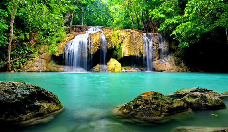 Tropical Waterfall Pool — Green, Serene