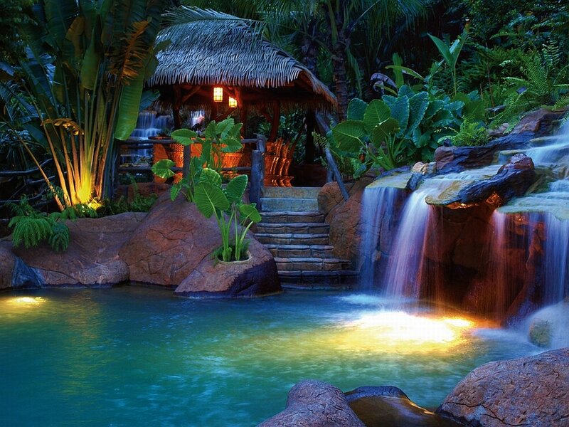 Tropical Waterfall Pool — Green