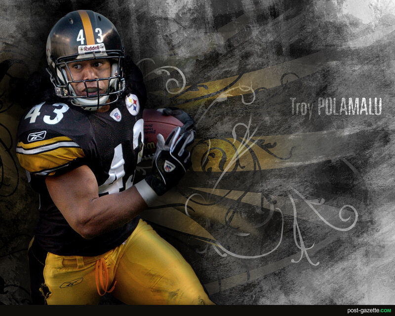 Troy Polamalu in Steelers uniform