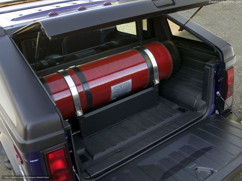 truck with gas tank in cargo area