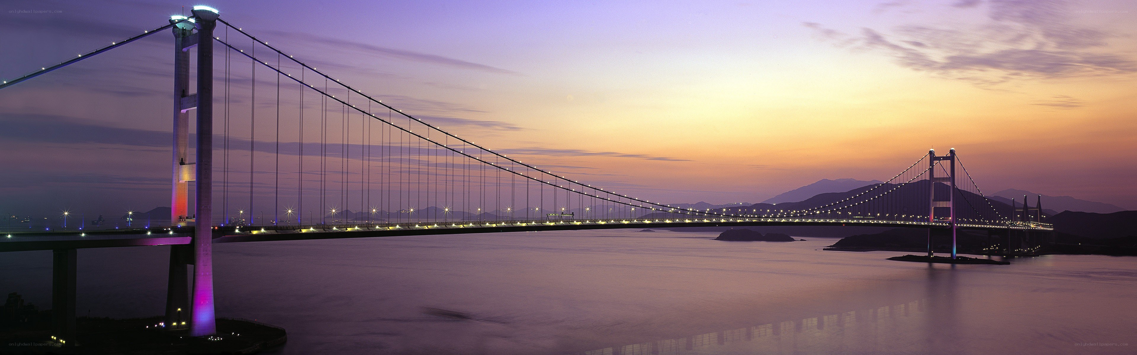 Tsing Ma Bridge at dusk