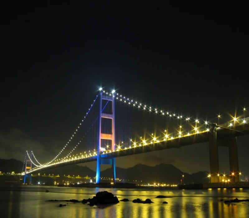 Tsing Ma Bridge at Night — Yellow