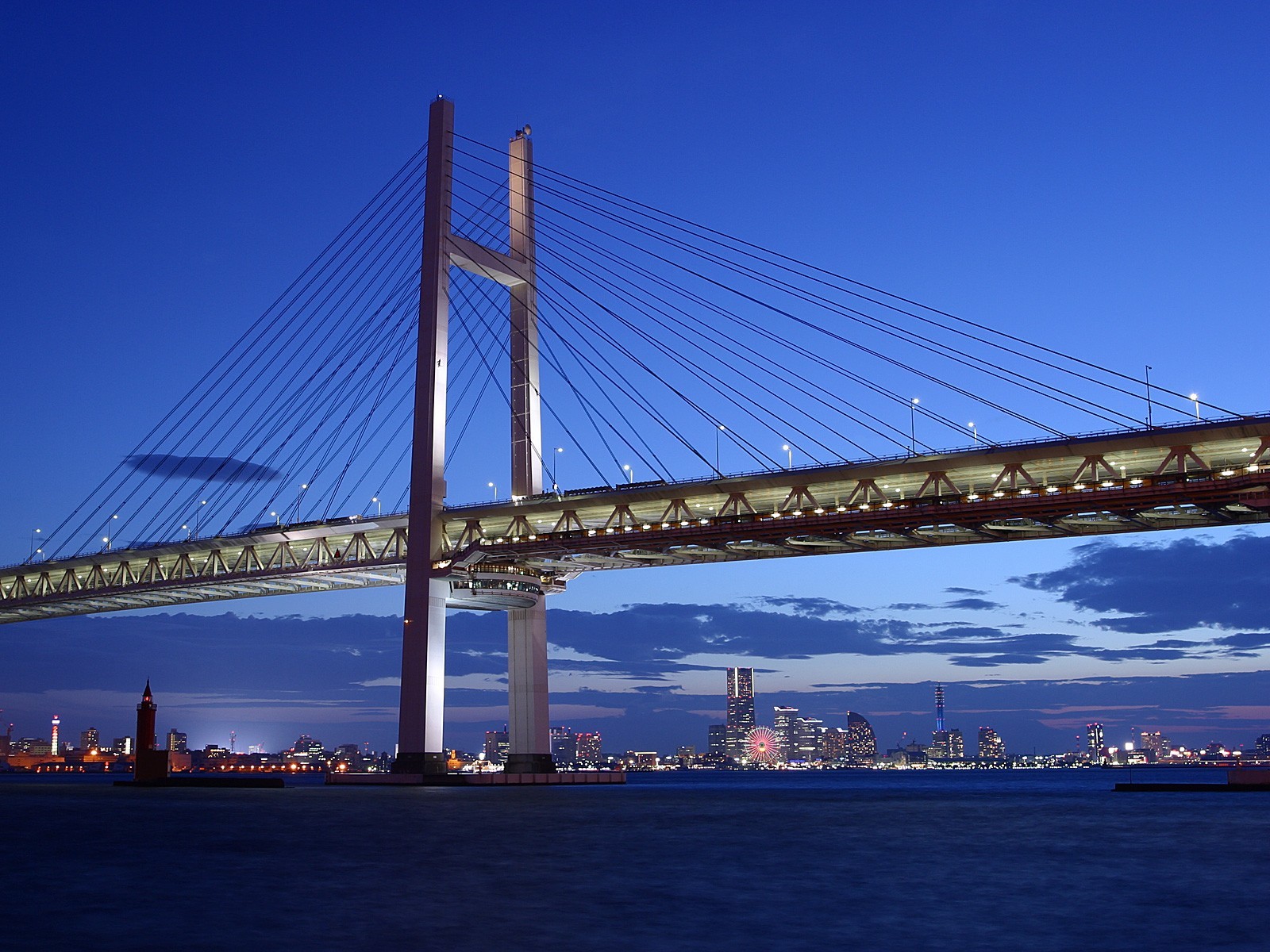 Tsukuda Sky Bridge at dusk