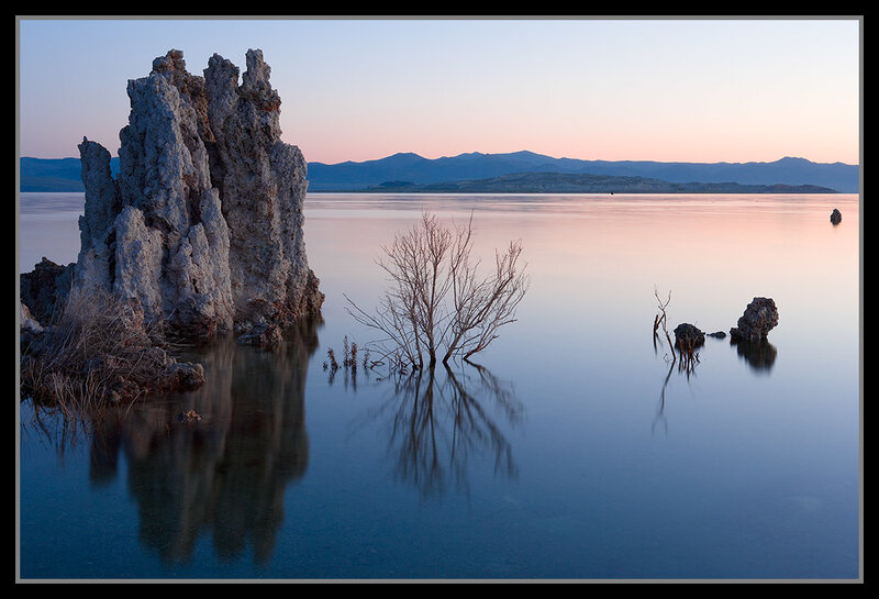 Tufa formations at Mono Lake
