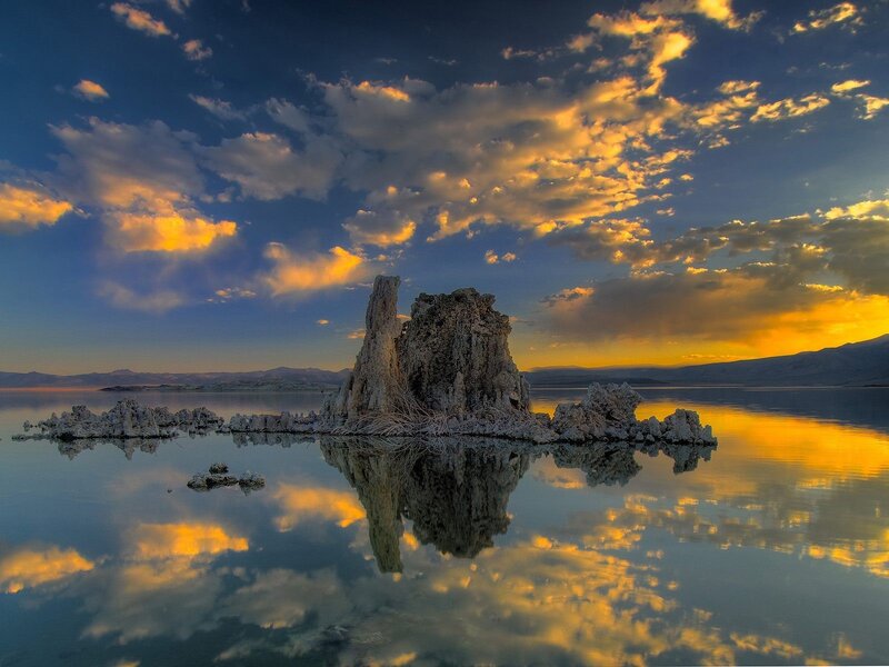 Tufa Formations in Lake — Photograph