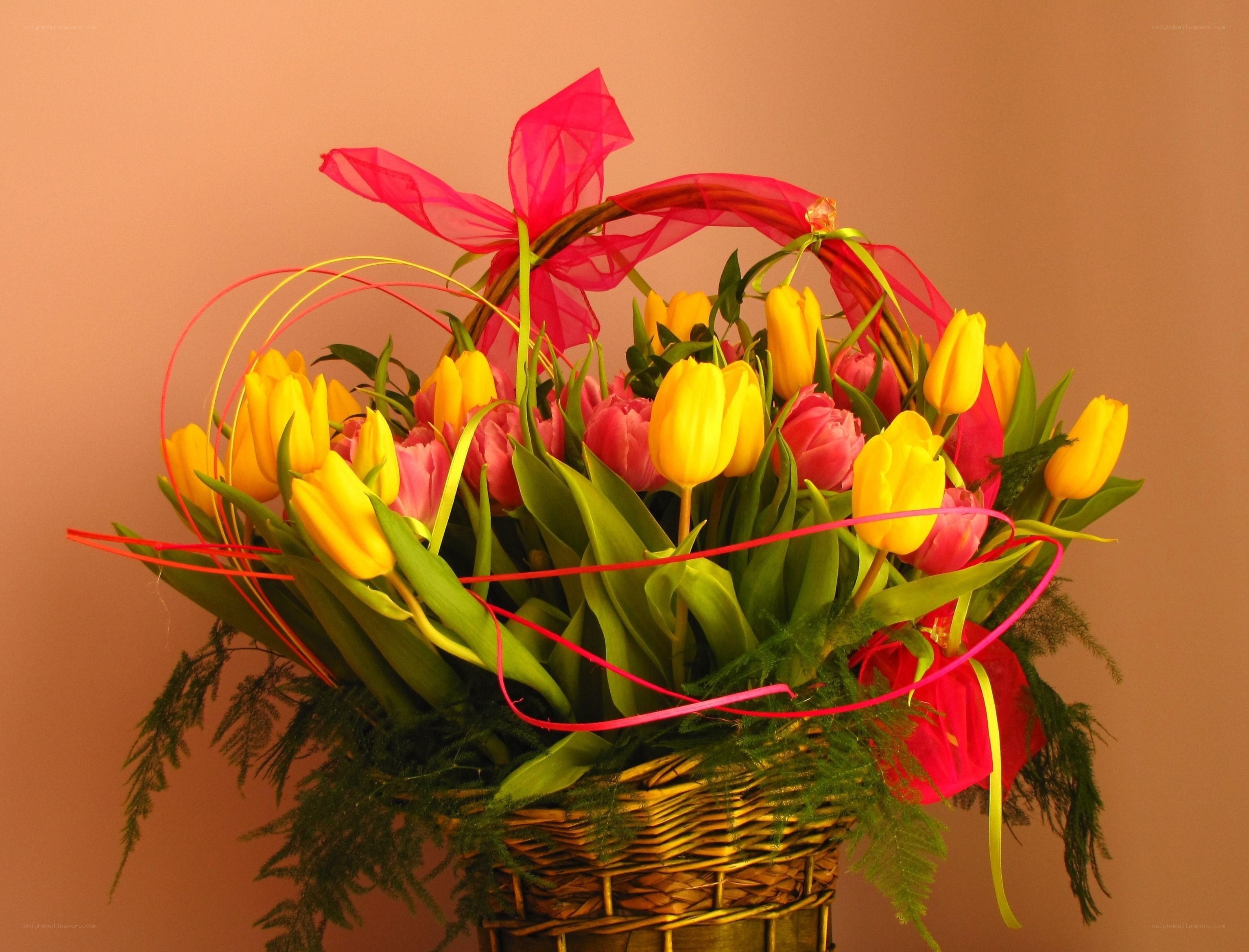 Tulip bouquet in a basket