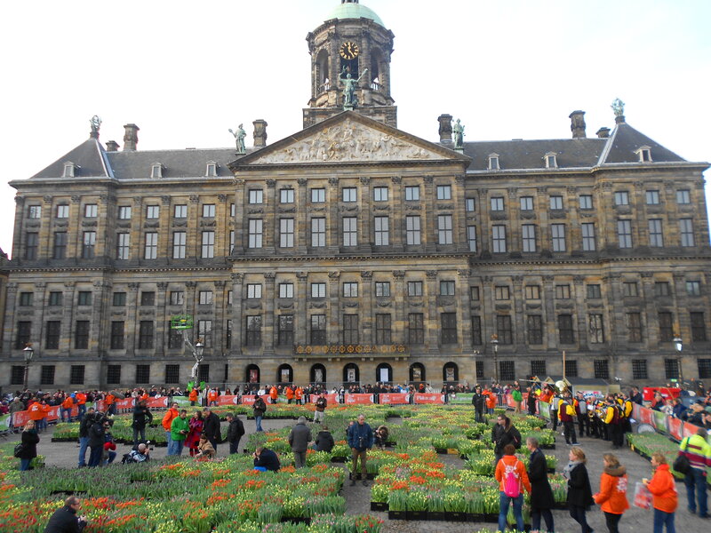 Tulip Market at Royal Palace