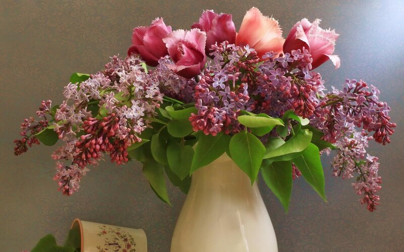 Tulips and Lilacs in Vase — Purple, Calm