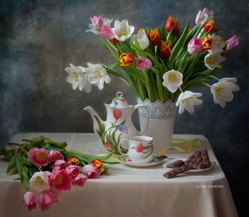 Tulips and Tea Set — White