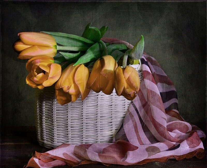 Tulips in a Basket — Yellow, Dramatic