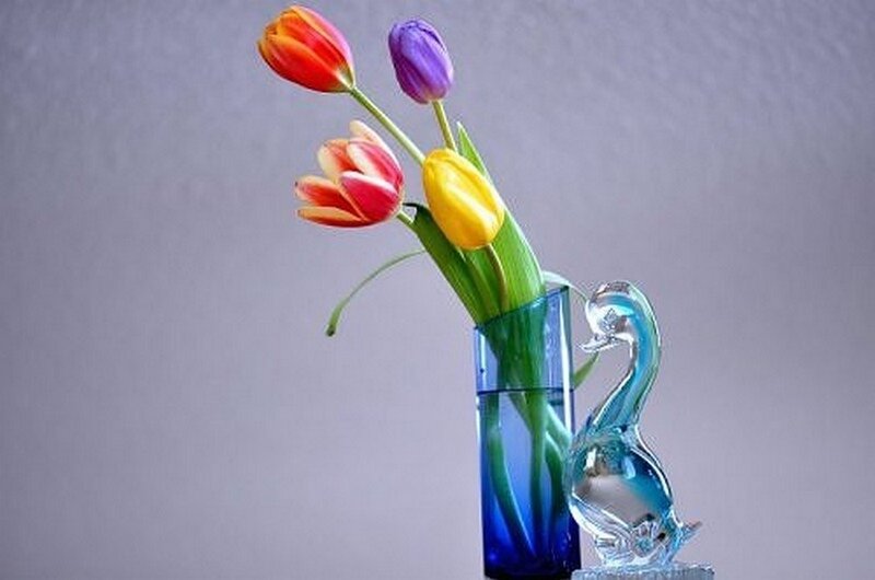 Tulips in a Vase — Blue