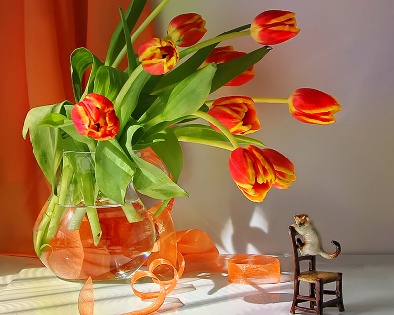 Tulips in a Vase — Red, Calm, Afternoon
