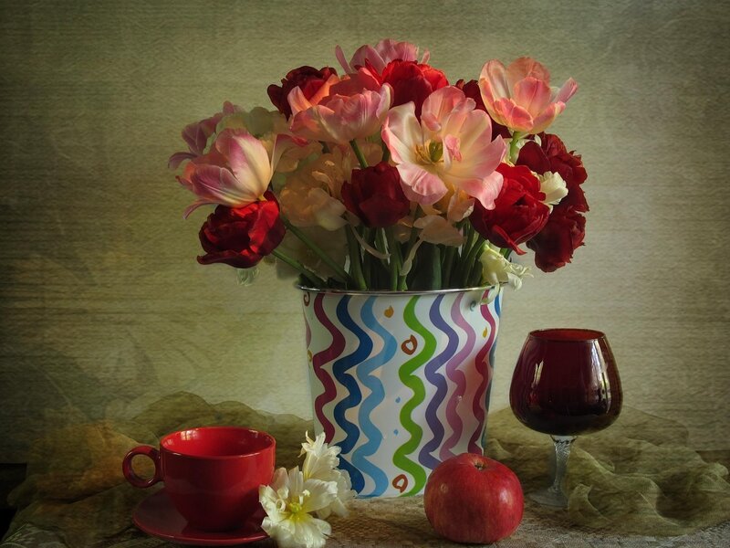 Tulips in a Vase — Red, Calm, Photograph