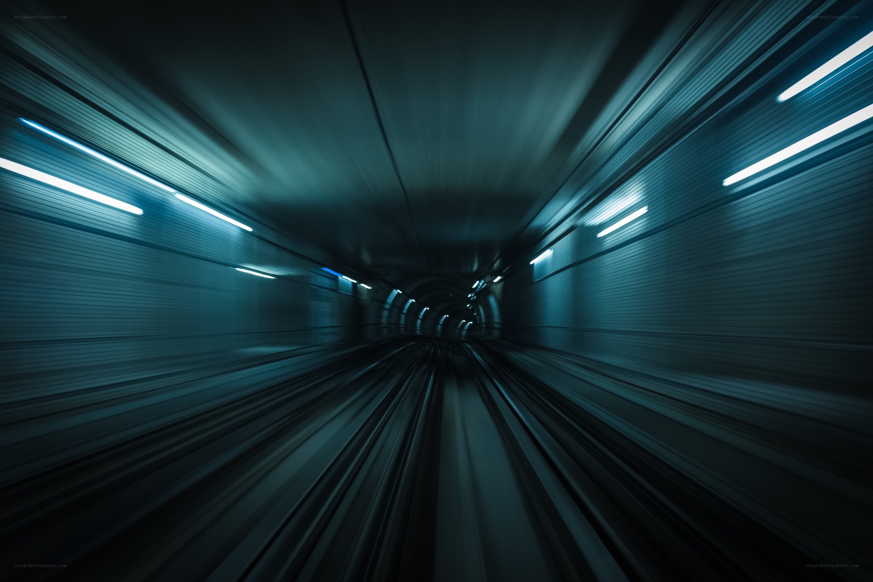 tunnel motion blur