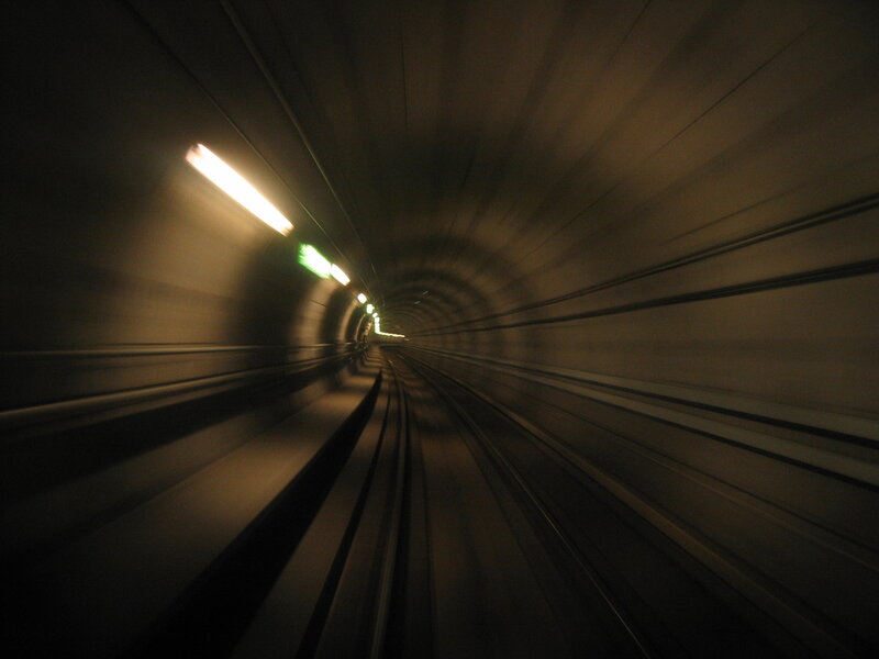 tunnel motion blur view