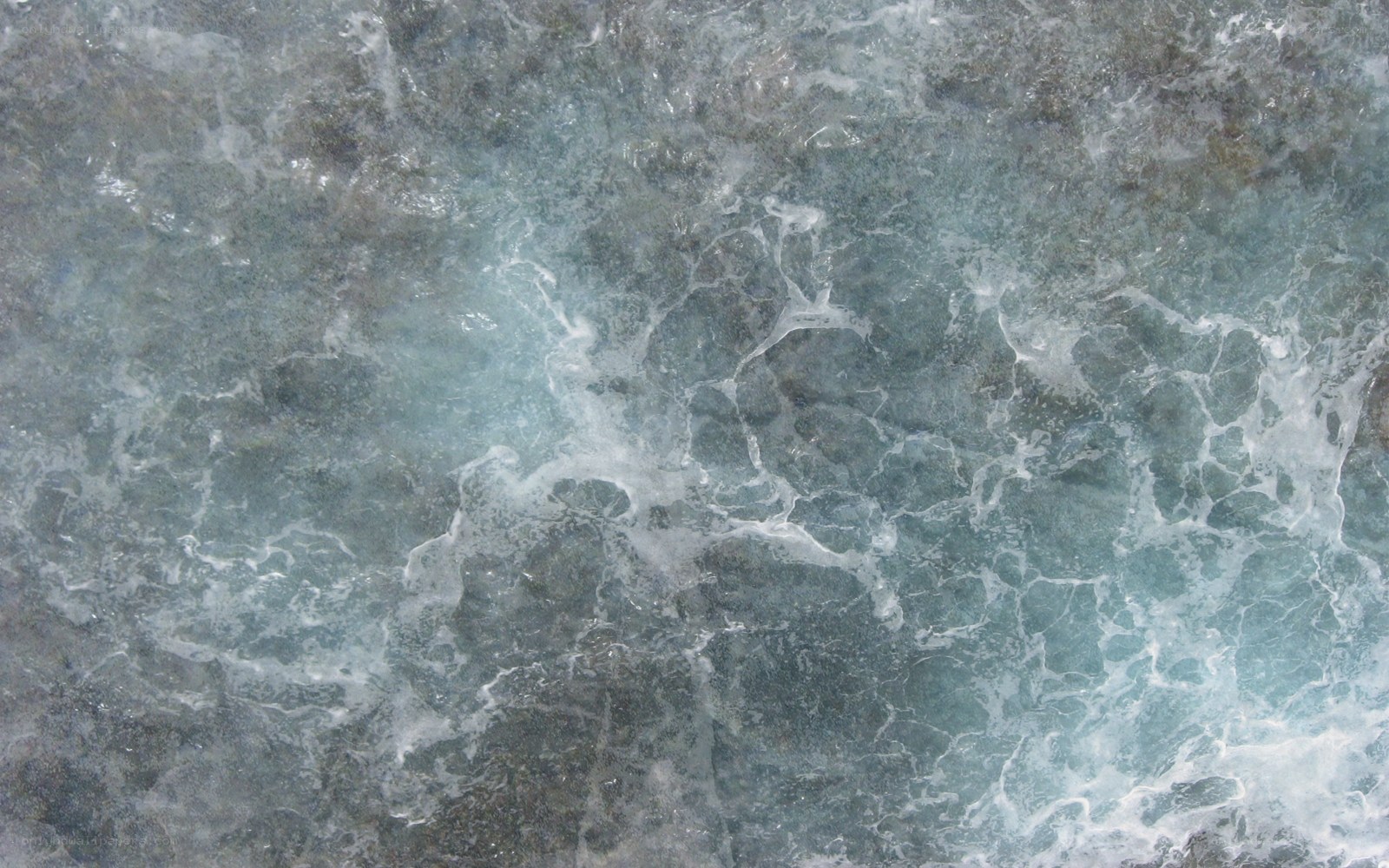 turbulent ocean water