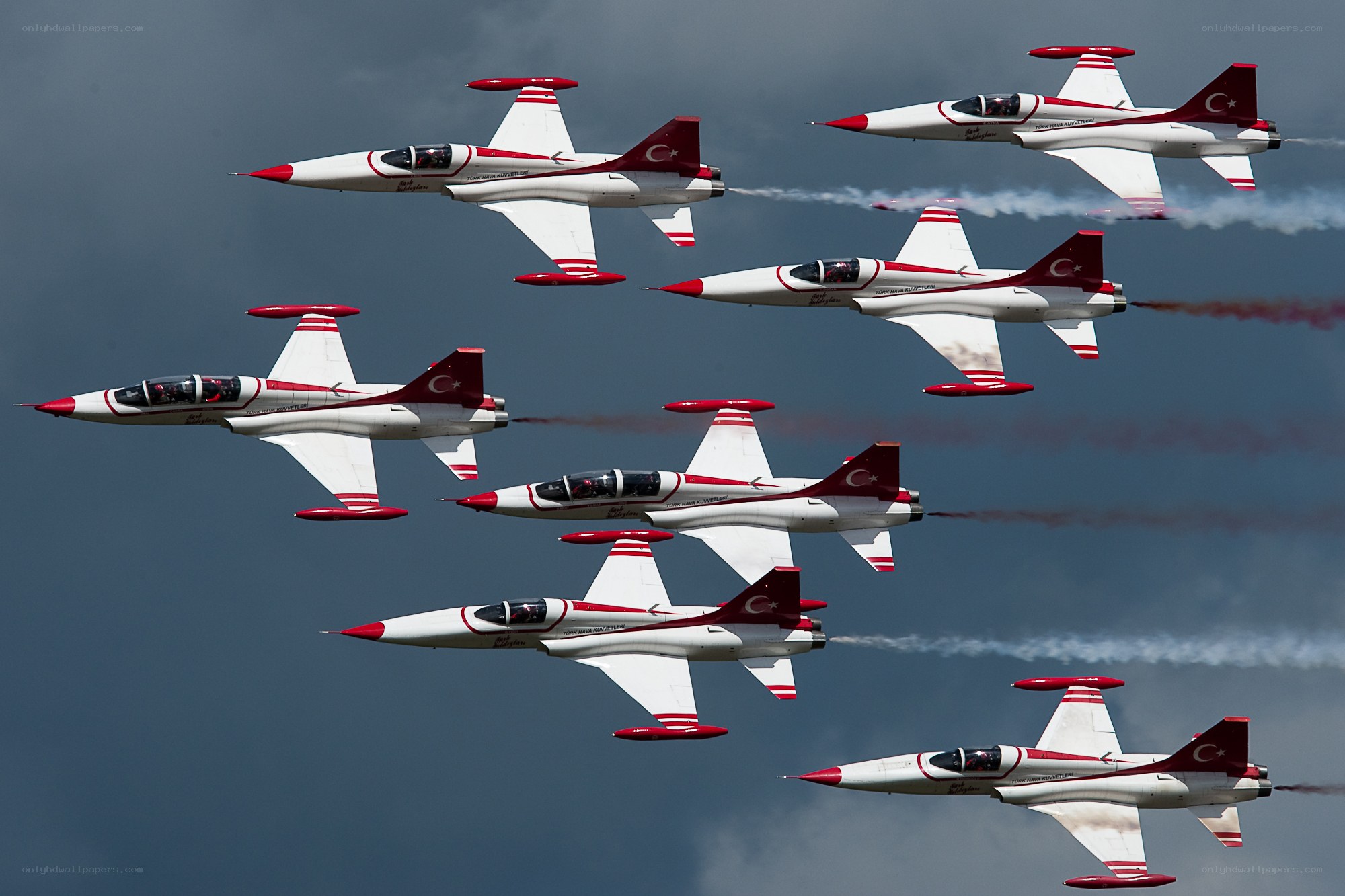 Turkish aerobatic team in formation