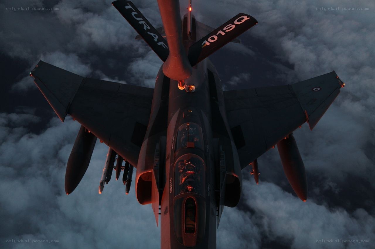 Turkish F-16 in flight