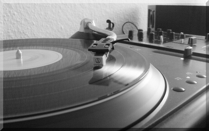 Turntable Playing Vinyl — Black, Calm, Photograph, Vinyl Record, Tonearm, Mixer