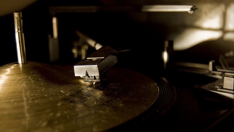 turntable playing vinyl record