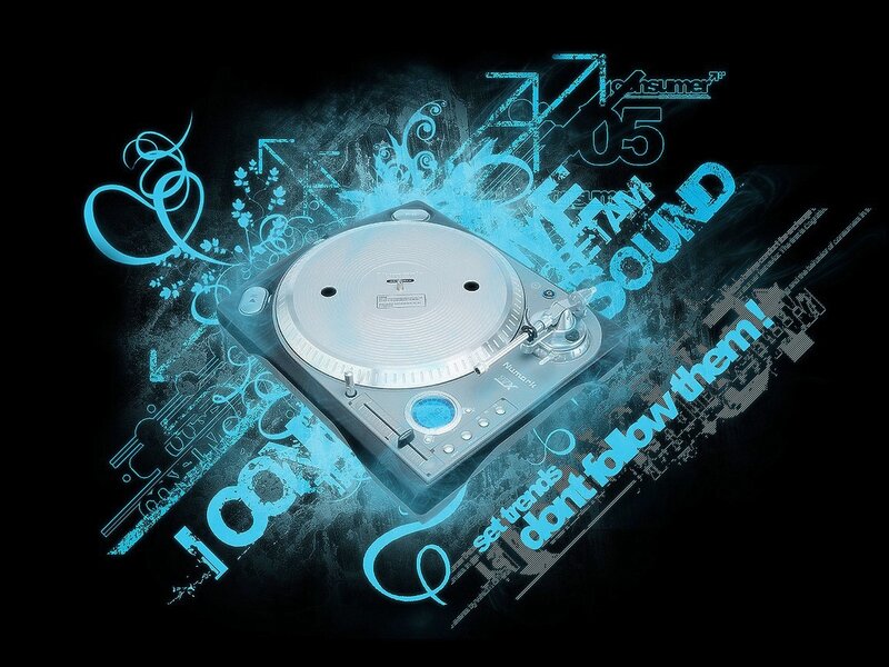 Turntable with Digital Effects