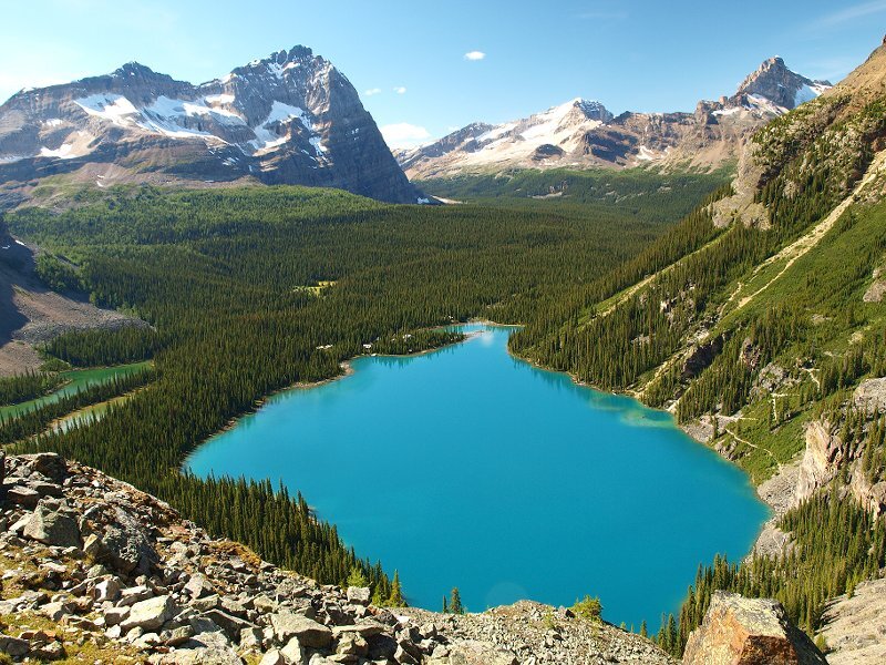 Turquoise Alpine Lake — Blue, Serene