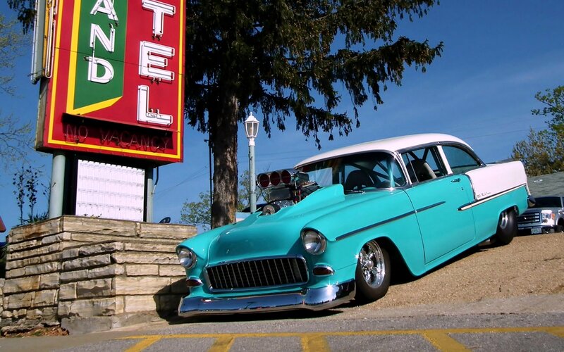 Turquoise Classic Car — Cyan, Bright
