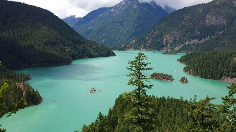 Turquoise Lake in Mountains — Green, Serene, Afternoon, Photograph