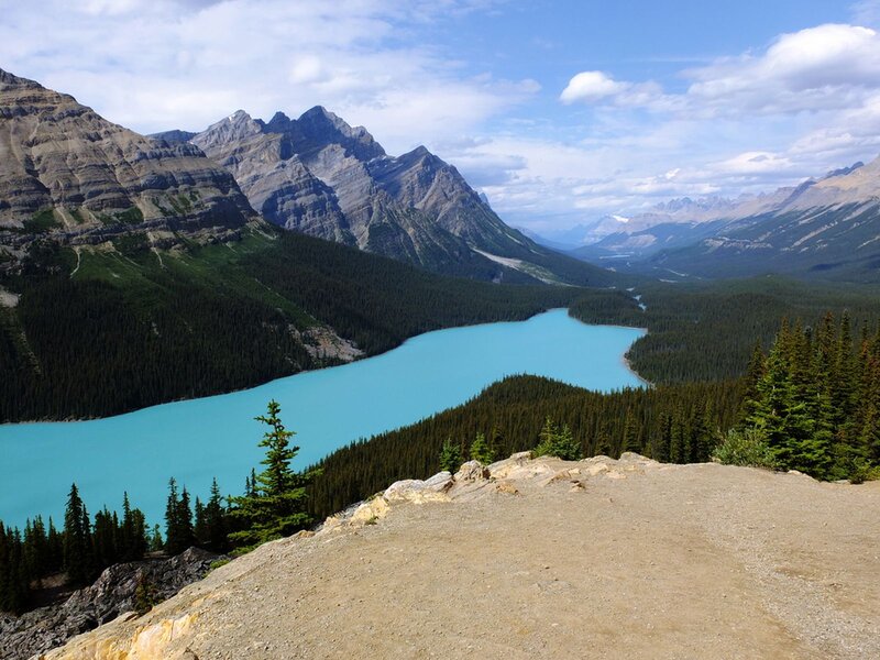 Turquoise Lake in Valley — Blue, Serene