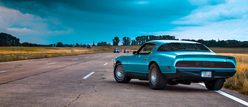 Turquoise Muscle Car — Blue