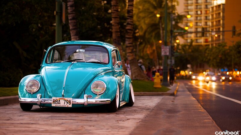 Turquoise Volkswagen Beetle
