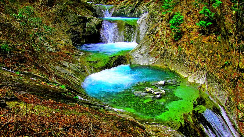 Turquoise Waterfall Pool