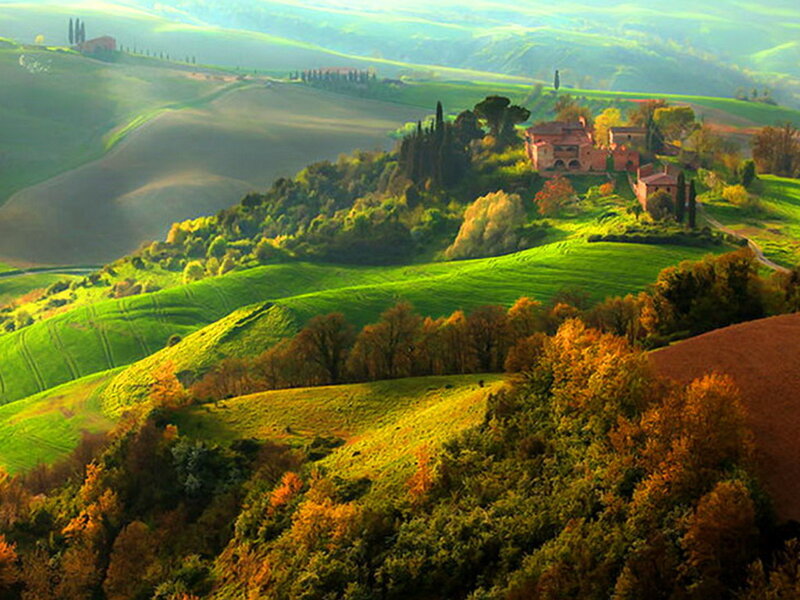 Tuscan Countryside — Green, Serene