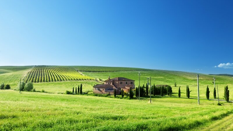 Tuscan countryside landscape