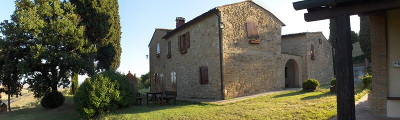 Tuscan stone farmhouse